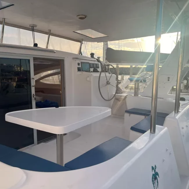 2007-admiral-catamaran-38-sail-9679945-20250211012147272-1_XLARGE