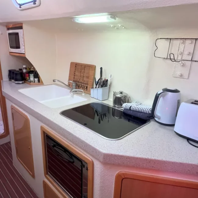 2007-admiral-catamaran-38-sail-9679945-20250211013310033-1_XLARGE